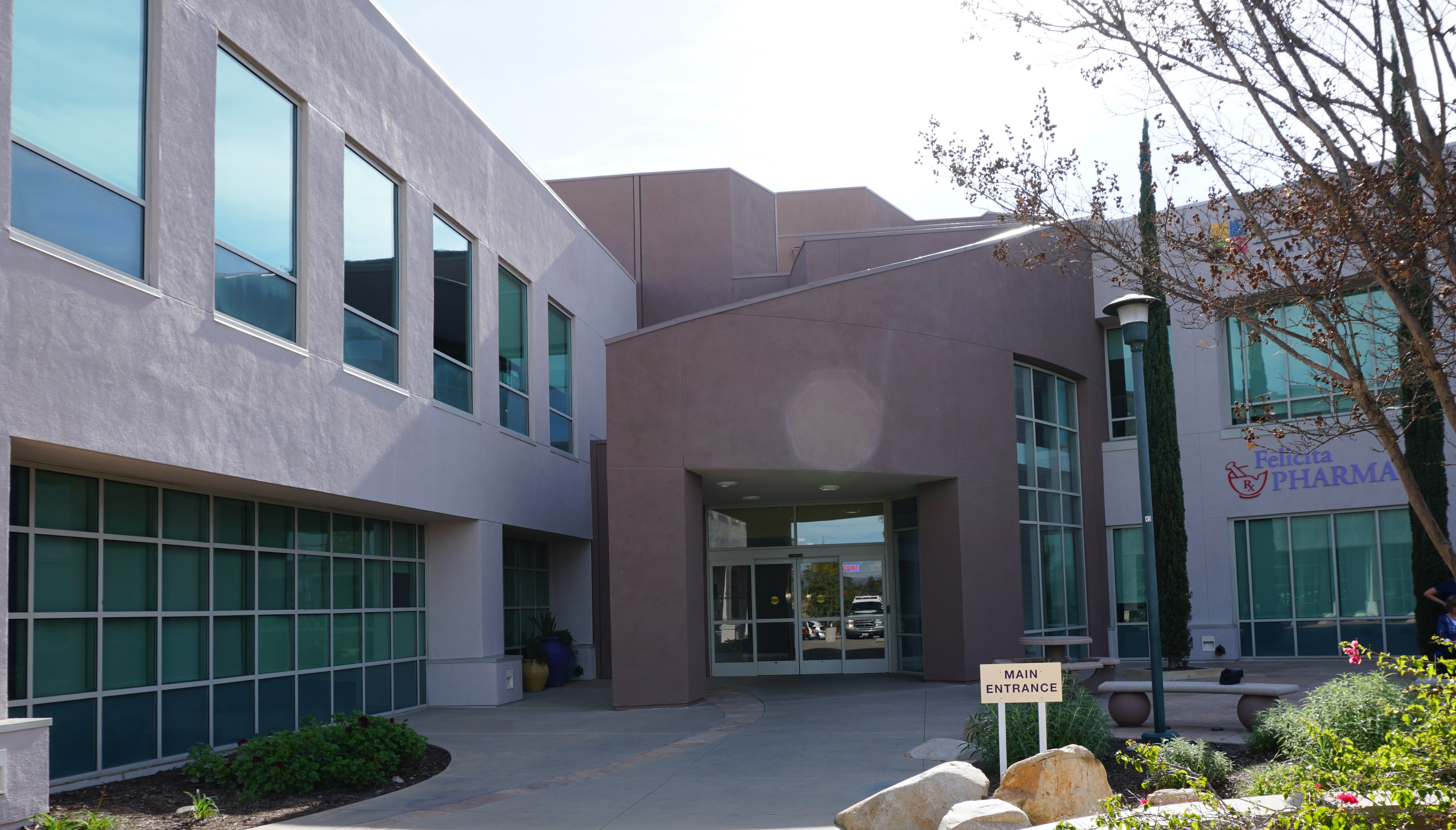 Escondido Pediatrics - Neighborhood Healthcare