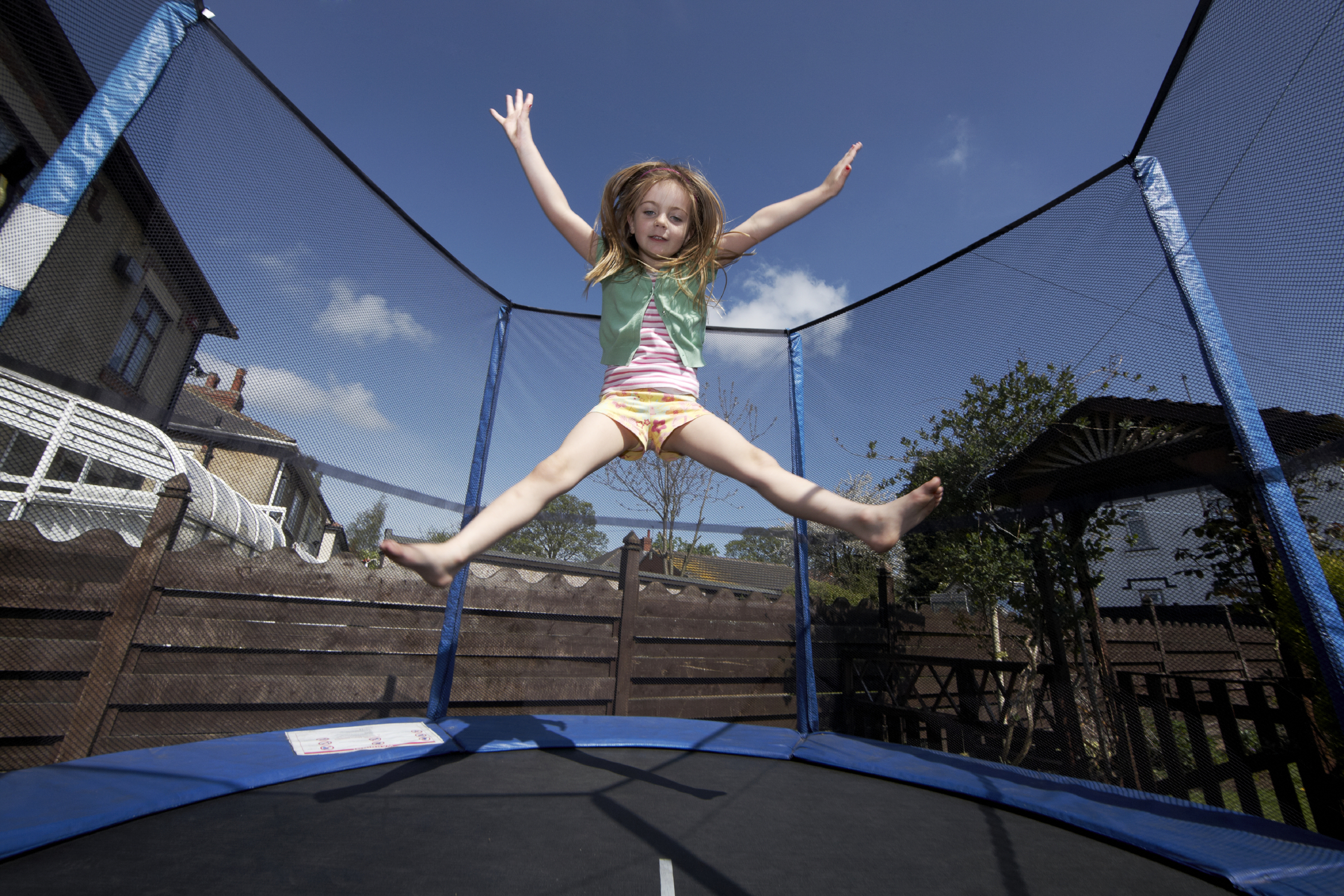 Four Friends Who Helped Their Acrobatic Kid To Perform Wild Trampoline Tricks Have Gone Viral